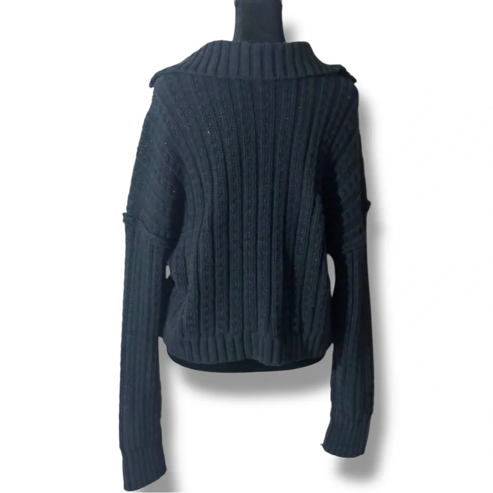 Free People Black/Navy V-Neck Cable Knit Cropped Long Sleeve Sweater With Collar - Picture 8 of 16